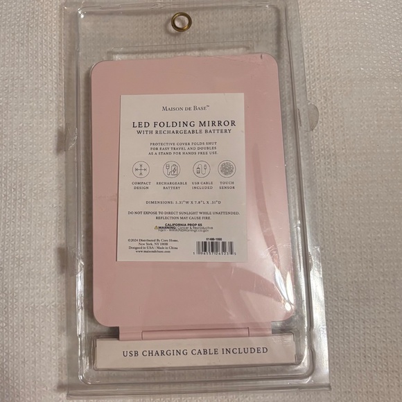 Maison De Base Led  Folding  Travel Mirror Blush Pink - Picture 2 of 3